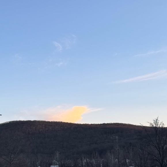 Meet your Posher - Picture 1 of 2